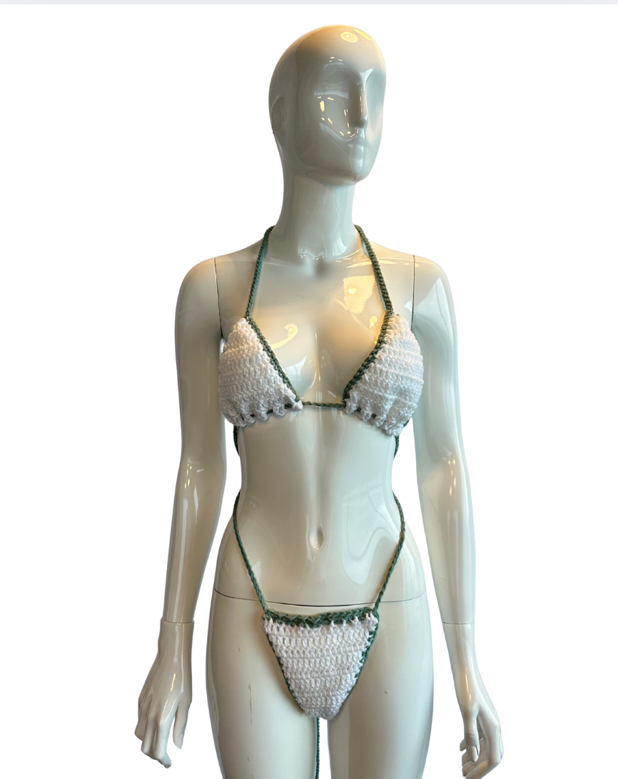 BIKINI -NEIGE & SAUVAGE